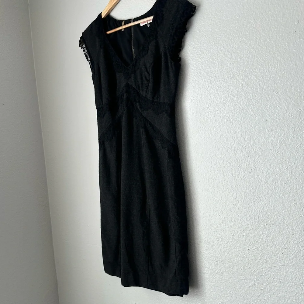 Rebecca Taylor Dark Gray Dress Black‎ Lace Trim sheath dress Size 2